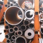 Barra perforada gama dimensional